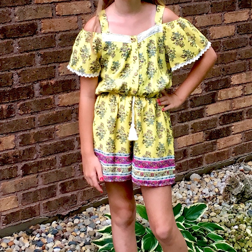 SPEECHLESS girls romper
